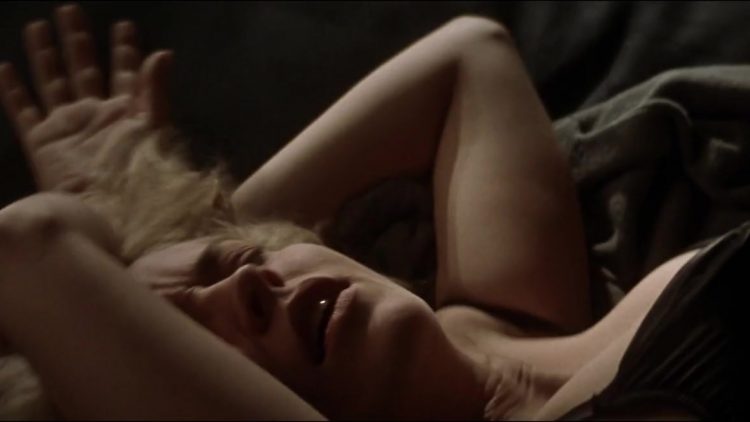 Sliver (1993) - Nude scene