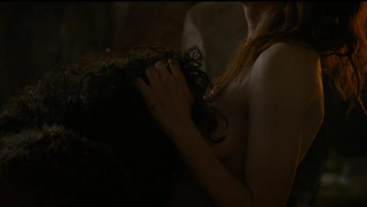 Nude scene – Game of Thrones s03e05 (2013)
