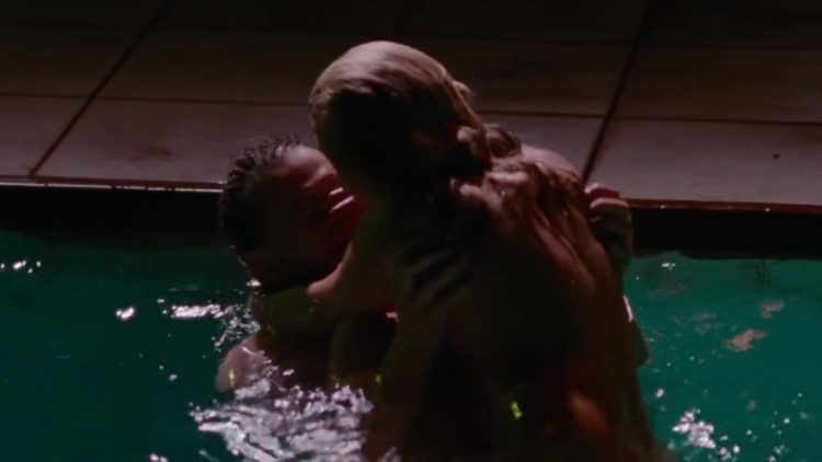 Spring Breakers – Nackte Sex Szene mit Ashley Benson