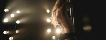 Shakira-Pole-Dancing.mp4 thumbnail