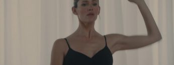 Jennifer-Garner-Sexy-Scene-Wakefield-2016.mp4 thumbnail