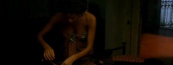Thandie-Newton-Nude-Besieged-1998.mp4 thumbnail