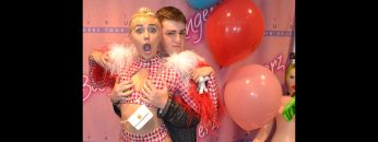 Miley-Cyrus-Allows-Fans-to-Touch-her.mp4 thumbnail