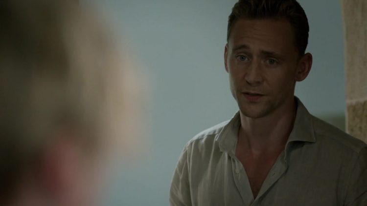 Nude - The Night Manager s01e03 (2016)