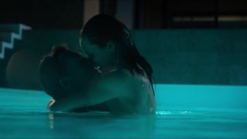 Taylor-Schilling-Pool-Sex-Scene-The-Titan-2018.mp4 thumbnail