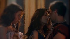 Lucy-Lawless-Jaime-Murray-Sex-scene-Spartacus-Gods-of-the-arena-s01e02-2011.mp4 thumbnail