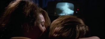 Diane-Lane-Sex-scenes-A-walk-on-the-moon-1999.mp4 thumbnail