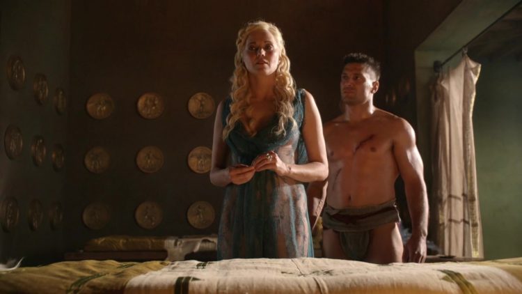 Sex scene - Spartacus Blood and sand s01e08 (2010)