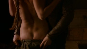 Nude scene - Game of Thrones s02e08 (2012)