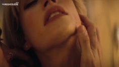 Lily-James-Nude-Pam-and-Tommy-s01e02-03-2022.mp4 thumbnail