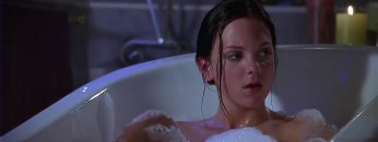 Anna-Faris-Carmen-Electra-Shannon-Elizabeth-Sexy-Scary-Movie-2000.mp4 thumbnail