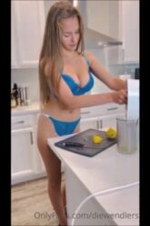 Laura-Muller-Onlyfans-nude-video-leak.mp4 thumbnail