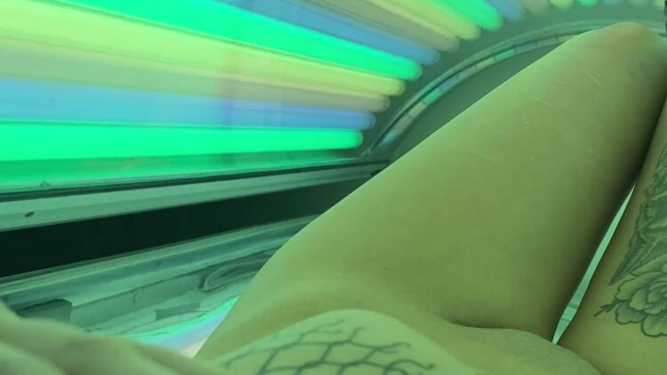 Naked in the solarium