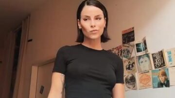 Lena-Meyer-Landrut-Nippel-Leak.mp4 thumbnail