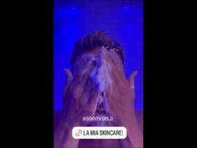 Michelle-Hunziker-Oops-Nip-Slip.mp4 thumbnail