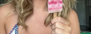 Paige-Spiranac-Sexy-sucking-leak.mp4 thumbnail