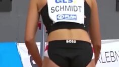 Alica-Schmidt-Zeigt-ihren-heisen-Korper.mp4 thumbnail