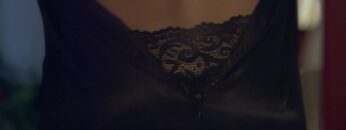 Emmanuelle-Vaugier-Sexy-Veiled-Truth-2006.mp4 thumbnail