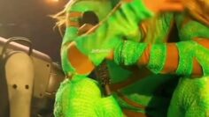 Jennifer-Lopez-Sexy-on-stage.mp4 thumbnail