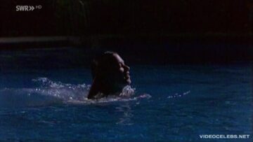 Nackt - Nach fünf im Urwald (1995)