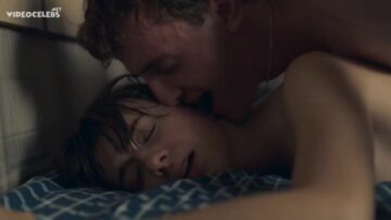 Daisy-Edgar-Jones-Nude-Normal-People-s01e1112-2020.mp4 thumbnail