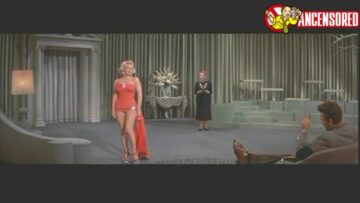 Marilyn-Monroe-Sexy-How-to-Marry-a-Millionaire-1953.mp4 thumbnail