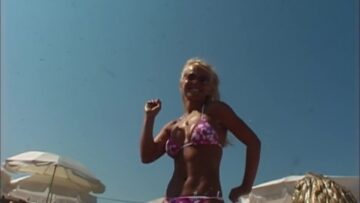 Geri-Halliwell-Sexy-Robbie-Williams-s01e02-2023.mp4 thumbnail