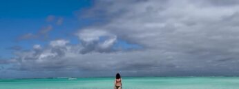 Alexandra-Daddario-Sexy-bikini-clip.mp4 thumbnail