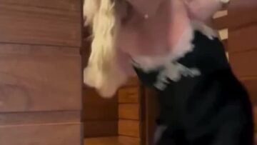 Britney-Spears-Leaked-video.mp4 thumbnail