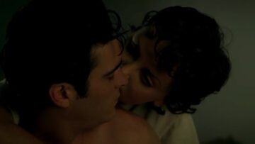 Charlize-Theron-Nude-The-Yards-2000.mp4 thumbnail