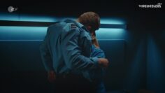 Cheyenne-Pahde-Sexy-Blutige-Anfanger-s05e04-2024.mp4 thumbnail