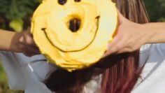 Emily-Ratajkowski-Topless-video.mp4 thumbnail