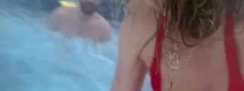 Heidi-Klum-Hot-bikini-clip.mp4 thumbnail