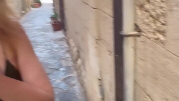 Iris-Mareike-Steen-Sexy-ohne-BH.mp4 thumbnail