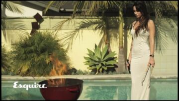 Mega-Fox-Sexy-Esquire-Exclusiv.mp4 thumbnail