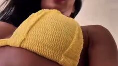 Nicole-Scherzinger-Showing-off-her-body.mp4 thumbnail