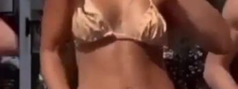 Vanessa-Hudgens-Sexy-bikini-clip.mp4 thumbnail