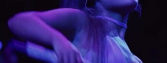 Ariana-Grande-Sexy-on-stage.mp4 thumbnail