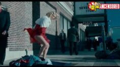 Jessica-Simpson-Upskirt-Blonde-Ambition-2007.mp4 thumbnail