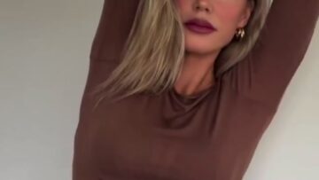 Laura-Maria-Rypa-Sexy-Lingerie-Intimissimi.mp4 thumbnail