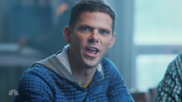 Margot-Robbie-Sexy-Saturday-Night-Live.mp4 thumbnail