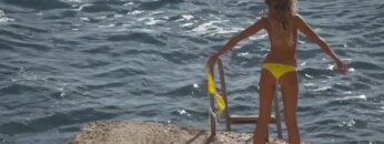 Samantha-Hoopes-Sexy-Sports-Illustrated-Swimsuit-2016-2016.mp4 thumbnail