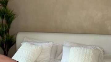 Elena-Kamperi-Elenakamperivip-Leaked-Onlyfans-Video.mp4 thumbnail
