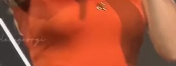 Helene-Fischer-Oops-Cameltoe.mp4 thumbnail