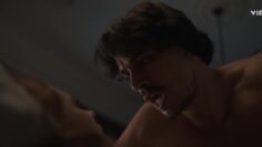 Karen-Gillan-Sexy-The-Bubble-2022.mp4 thumbnail