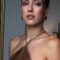 Rebecca-Mir-Nippel-ohne-BH.mp4 thumbnail