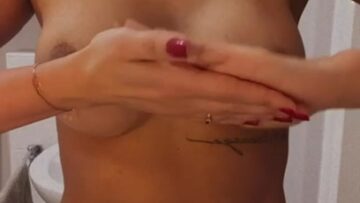 Samira-Yasmin-Leila-Yavuz-Leaked-nackt-Video.mp4 thumbnail