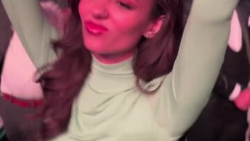 Victoria-Justice-Bouncing-her-tits.mp4 thumbnail