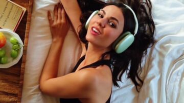 Victoria-Justice-Dessous-clip.mp4 thumbnail