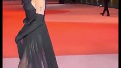 Cara-Delevingne-Sexy-braless-dress.mp4 thumbnail